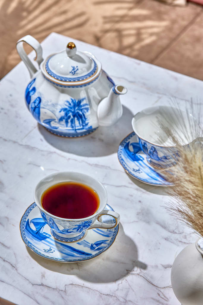 Red Tea Pot