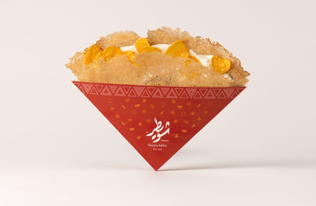 Reqaq With Cheese and Potato Chips 