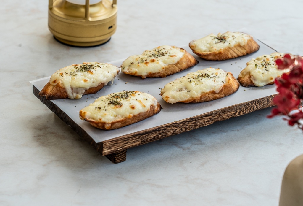 Garlic Cheese Bread